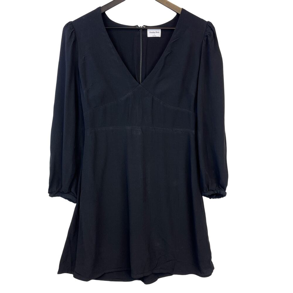 Sunday Best Aritzia Size 6 Grayson Dress Mini V-Neck Black Crepe